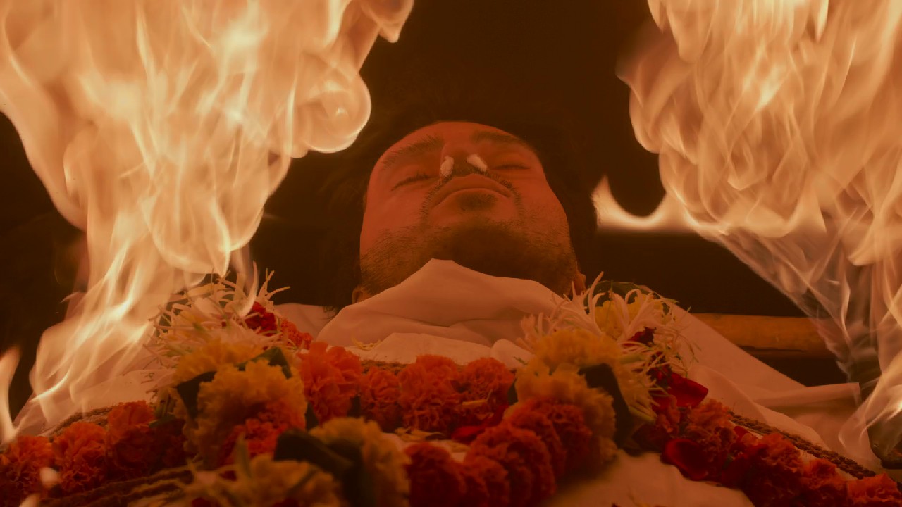 Mirzapur-S03-E01-hin-HDRip-1080p-AVC-AVC-EAC3-6ch-mkv-0000