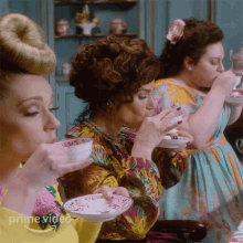 https://i.postimg.cc/ydP7p9jD/tea-time-narissa.gif