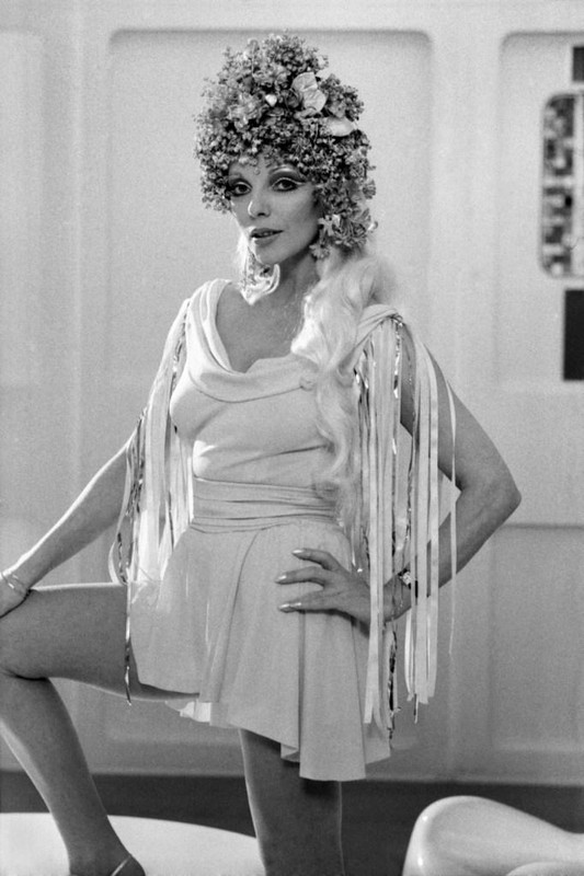 Joan_Collins_g98