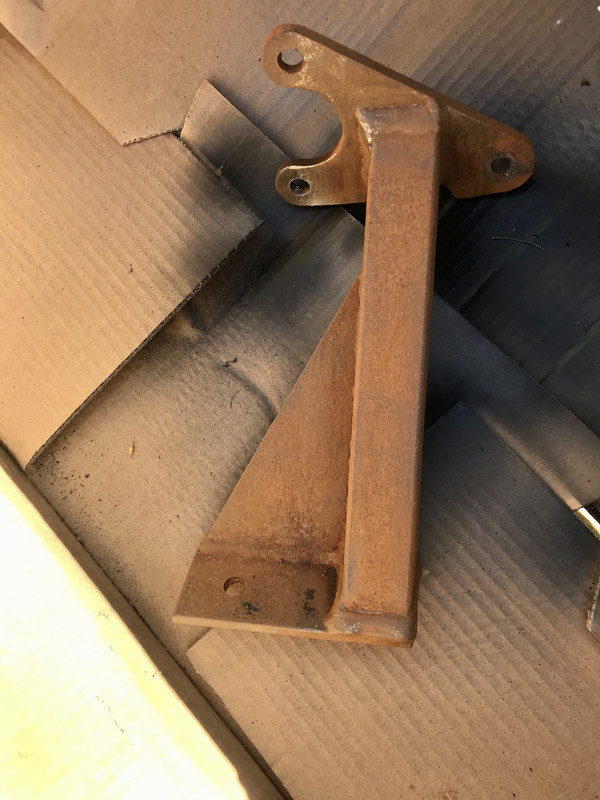 7E83A171-E128-4325-8864-4C08D5EE53EE