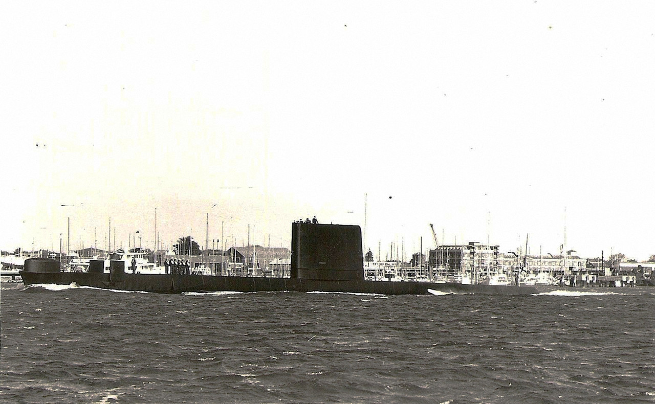 HMS Finwhale (S.05)-11