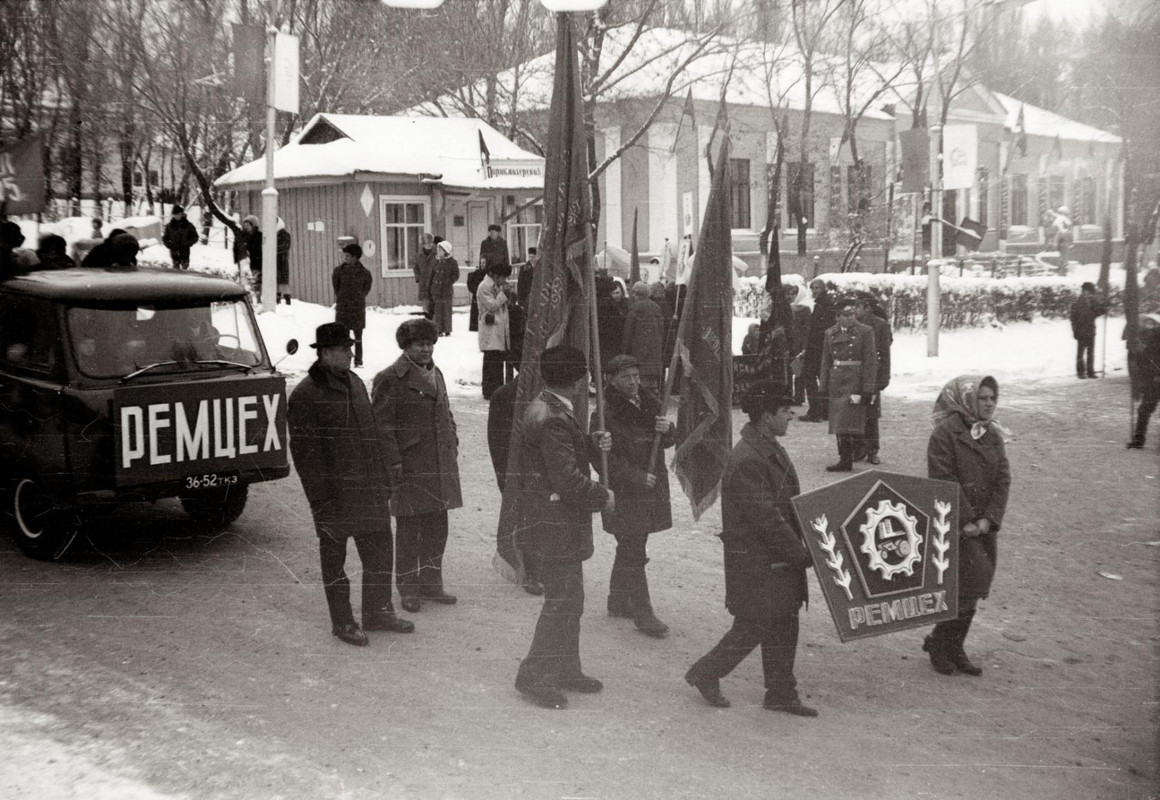 36-52 ткз Текели 7 ноября 1975