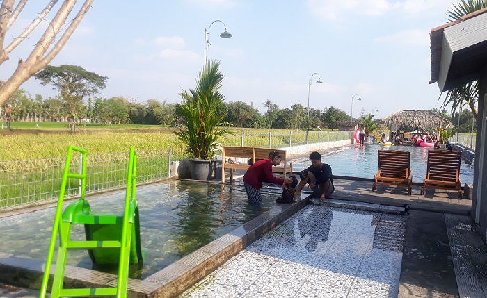 Kolam renang anak Pesona Alam Tirta Klaten