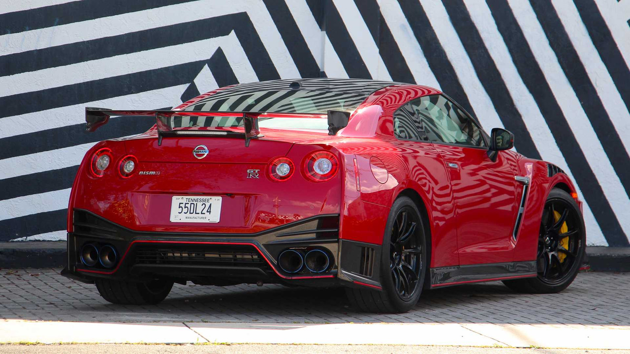 2020-nissan-gt-r-nismo-review (2)
