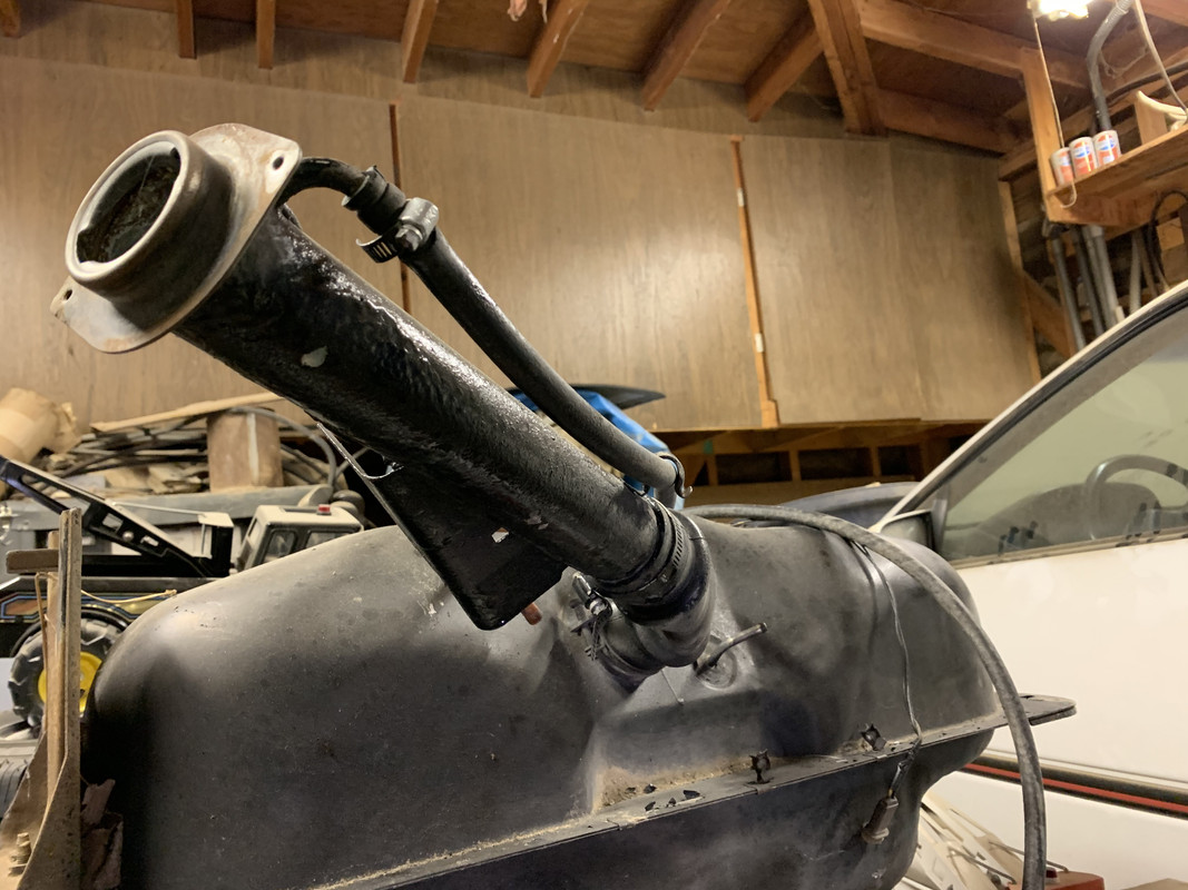 9D7067BF-22FD-4F23-903C-33719AC725D0