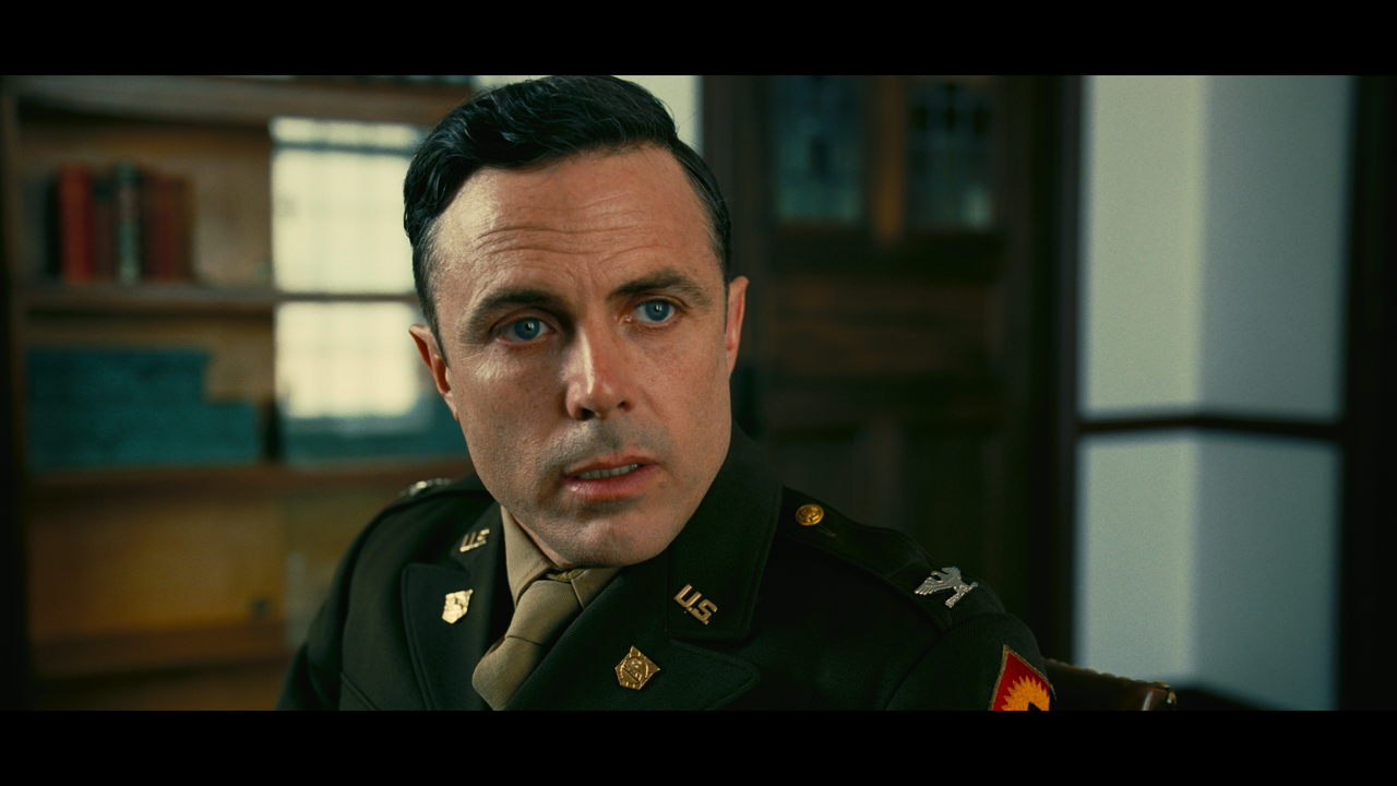 mpv-shot_Oppenheimer.2023.2160p.UHD.BDREMUX.HDR.DV.HEVC.HYBRID-Нечипорук_01_23_28_0007