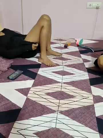 Indian_hotmilfs Webcam Show.mp4_snapshot_10.29.300