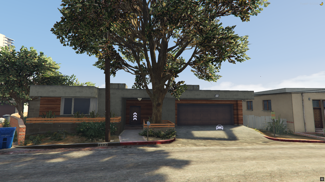 South Mo Milton Drive 6 Mid-End Apartment Interior, Occupancy: True