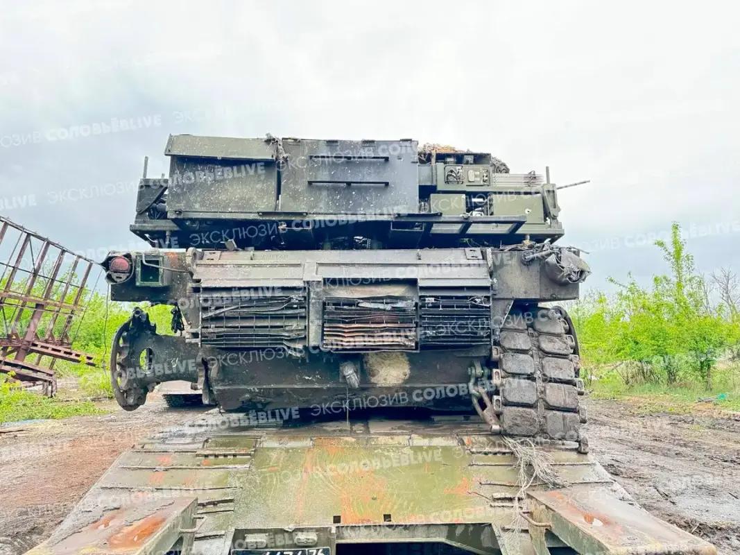 Abrams M1A1 ukrainien - Page 3 Uk-M1150-3