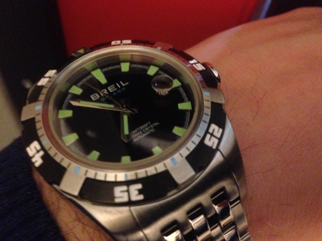 A8A92826-074B-47F8-9ACE-A1AAC35752BA