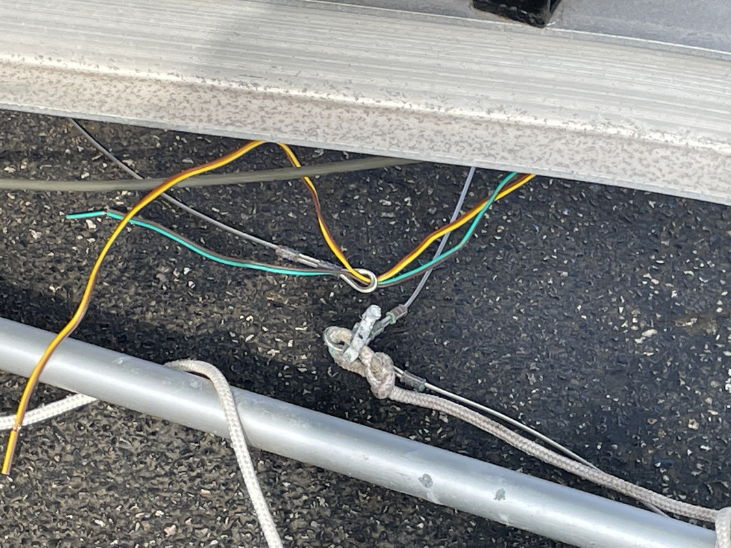 79D37B85-18FD-4817-B2B3-FD8A6909493B