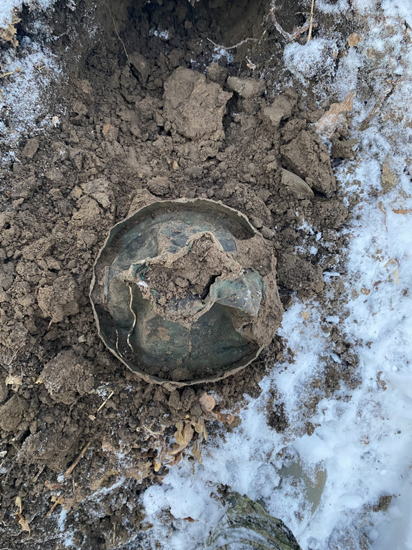 D9CA5EDB-DE5F-4649-8486-F066DD0FA3F1