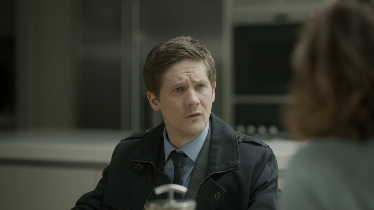 Capital (2015) - S01E01 - Episode 1 (1080p BluRay x265 RCVR).mkv