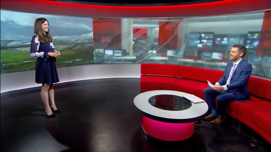 04.01 - 13.30.00 - BBC London News. The latest news, sport and weathe....ts_snapshot_15.30.845