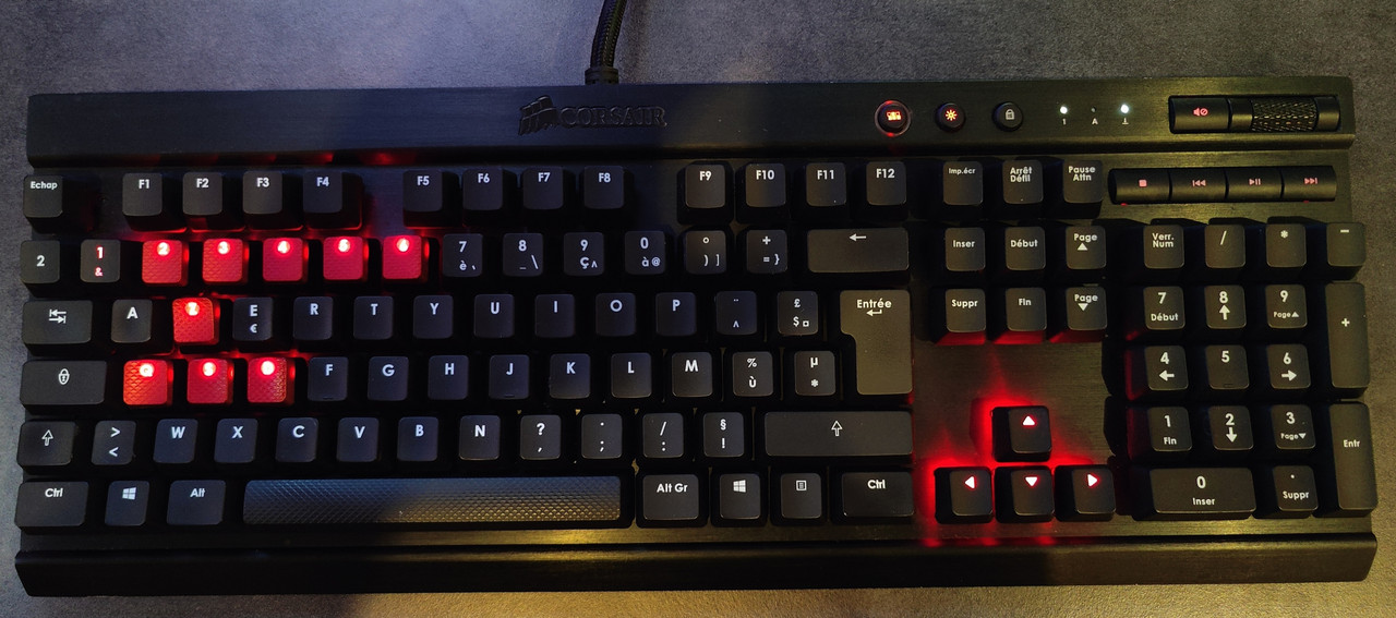 Clavier Corsair Vengeance K70 (6)