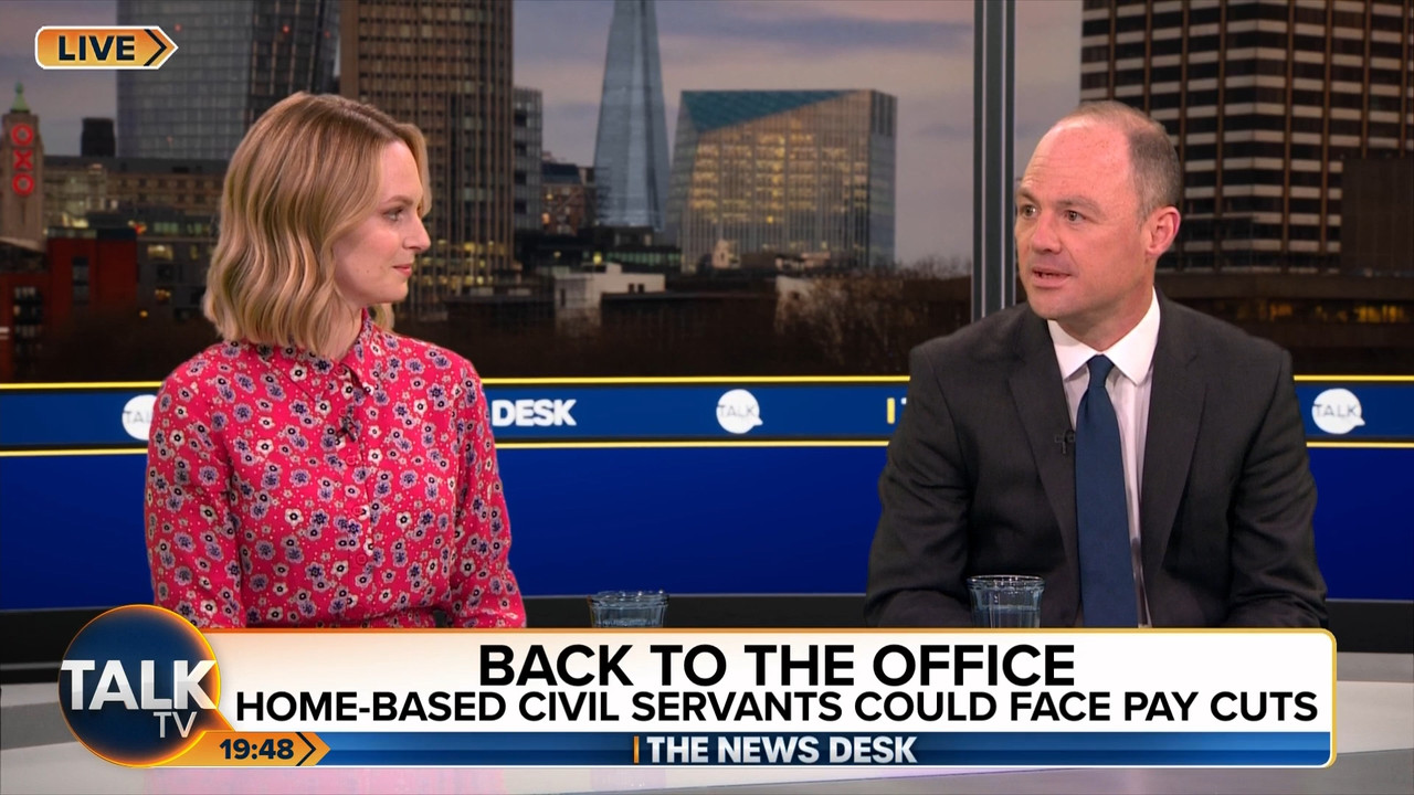 LIVE The News Desk  22-Apr-22.mp4_snapshot_48.55.000