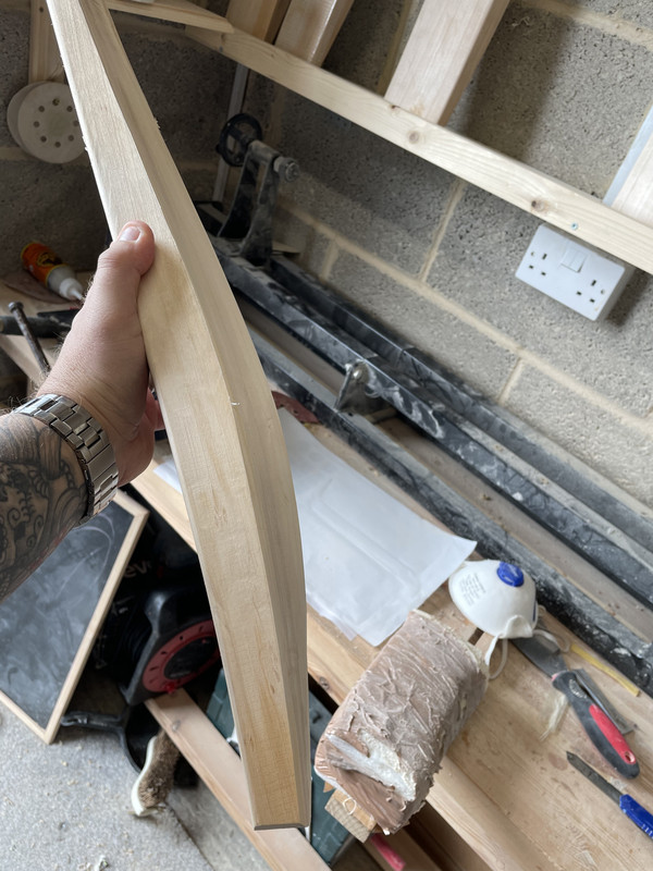 142B01F2-4331-4EC0-8721-6084E7D9BEDF