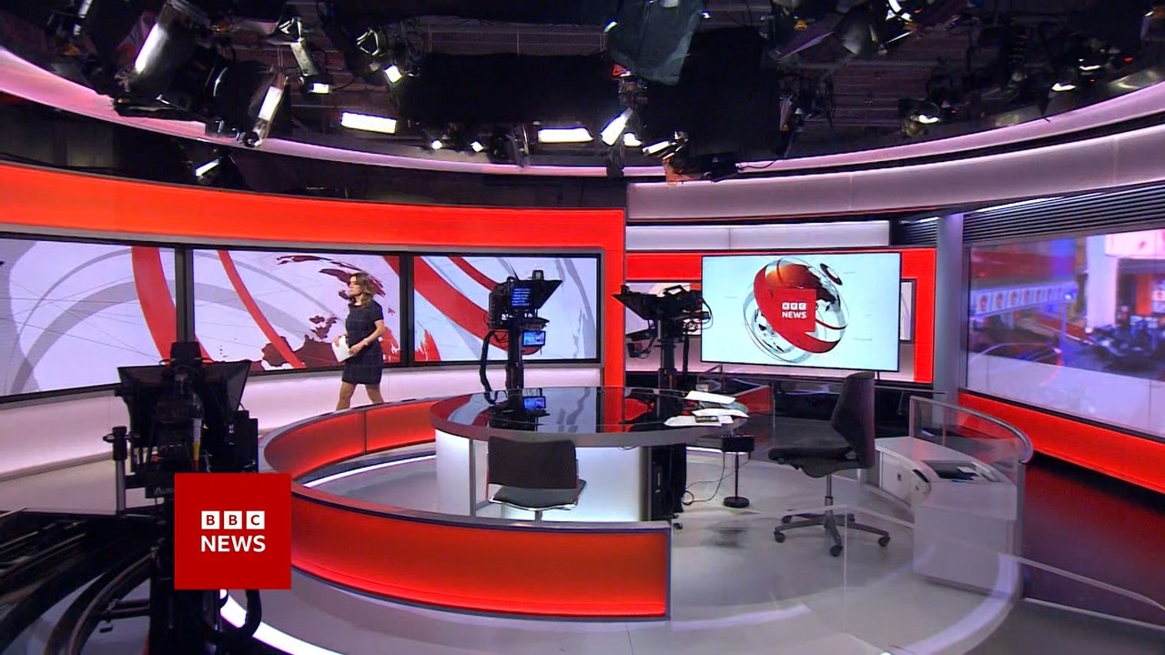 BBC News Valentine_20230327_05000600.ts_snapshot_00.32.00.857