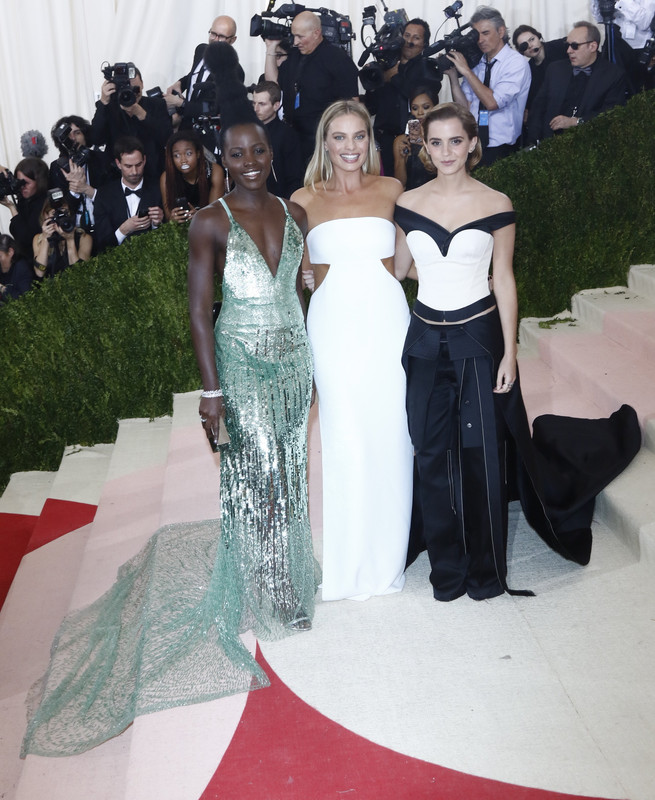 emmawatson-updates.com (209)