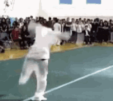tenor.gif