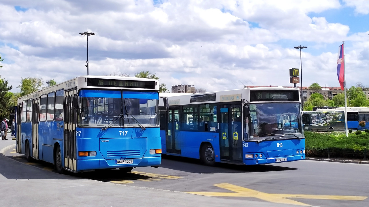 Volvo B10M / Neobus (1997/07) #717 i Volvo 7000 (2003) #813