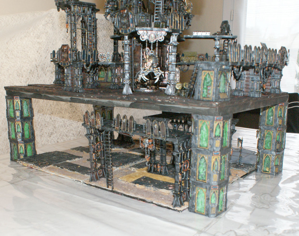table-shadow-war-DSC01911.jpg