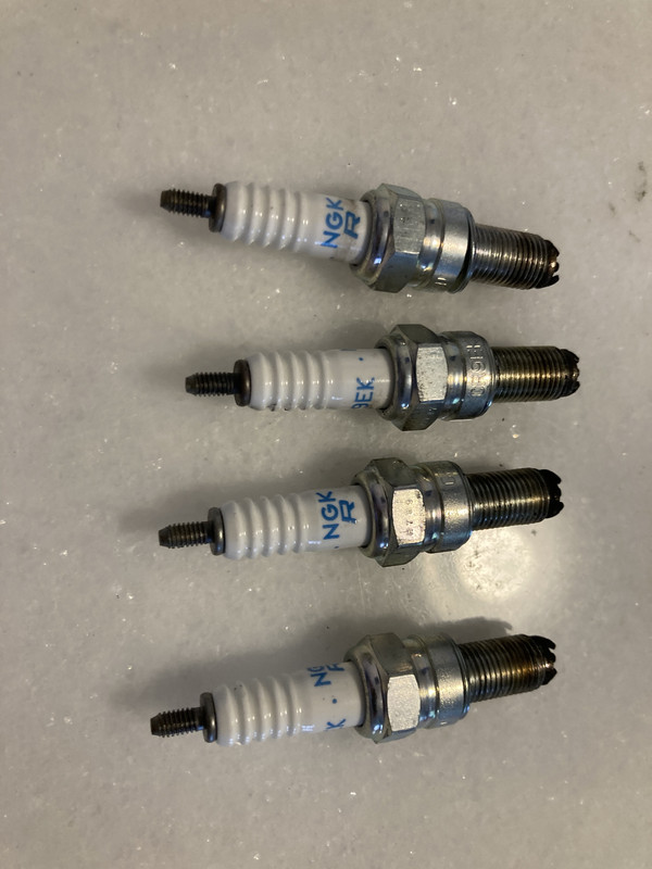 410C9D3D-B23B-4538-B90C-A8CC7BBA0E1F