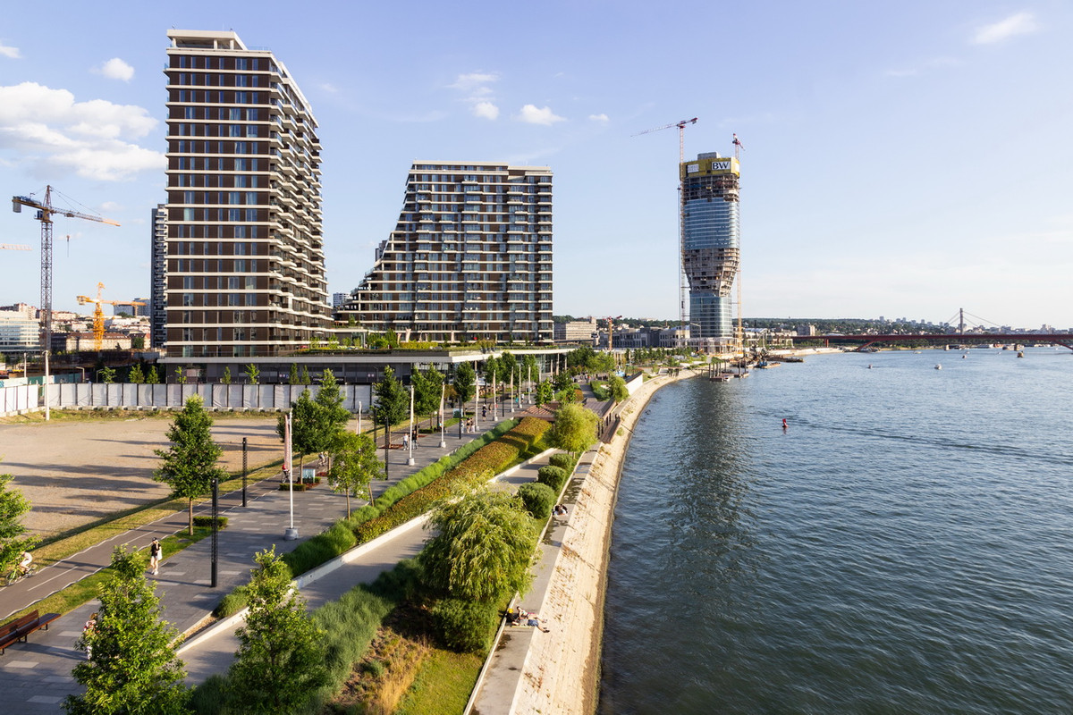 promenada-obaloutvrda-beograd-na-vodi-jun2021-01.jpg