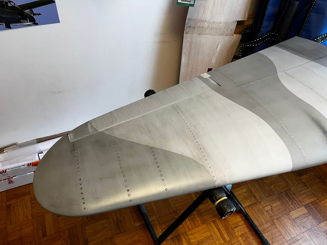 63838723-a003-43b5-900a-c98271e2b1b3