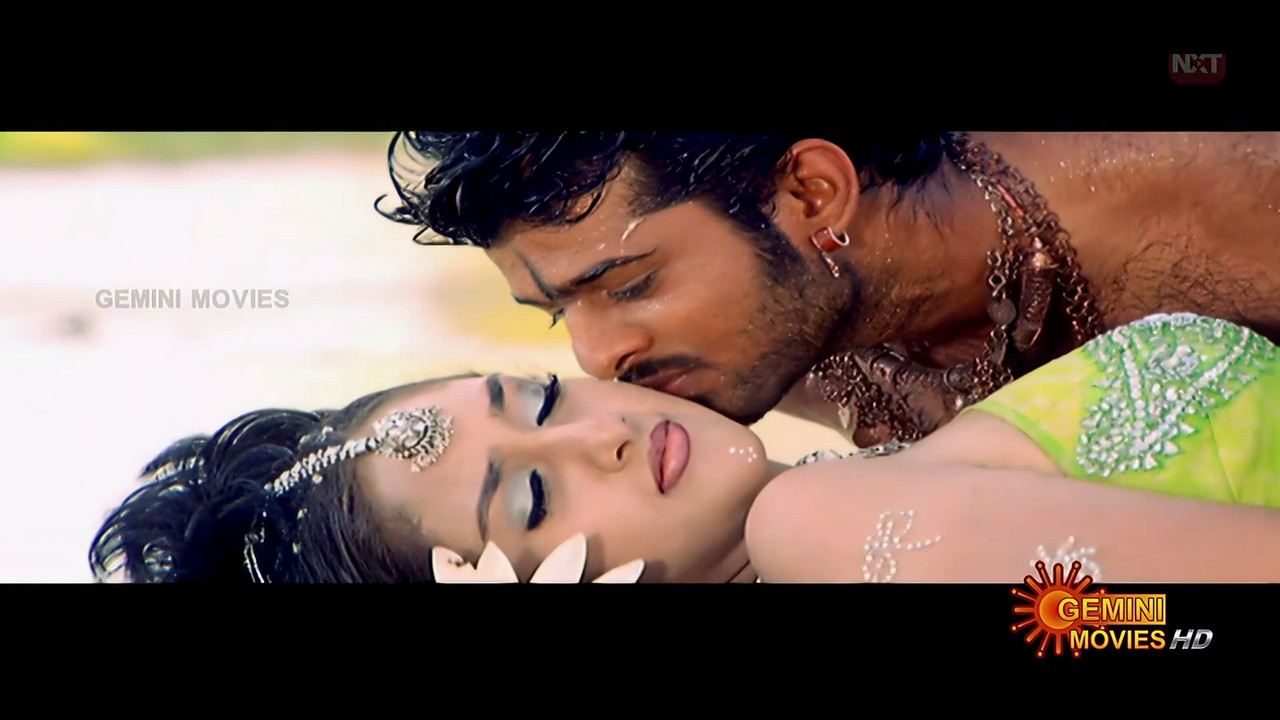 Sridevi Hot ~ Enhance.mp4_20240714_200934.180