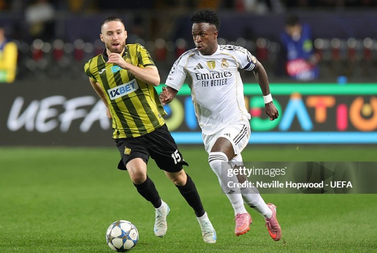 Real đại thắng Cúp C1: Chữa lành sau derby, nỗi lo “Mbappe và phần còn lại”