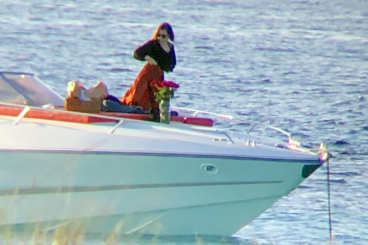 emmawatson-updates.com (41)