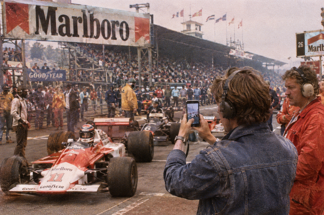 Vintage-Marlboro-Race-in-de-Pitstraat.png