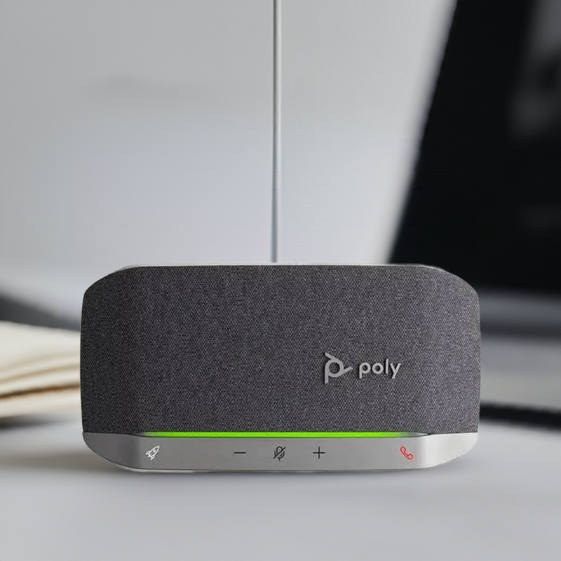 Speakerphone Poly Sync 10 em uso, mostrando a interface USB-C