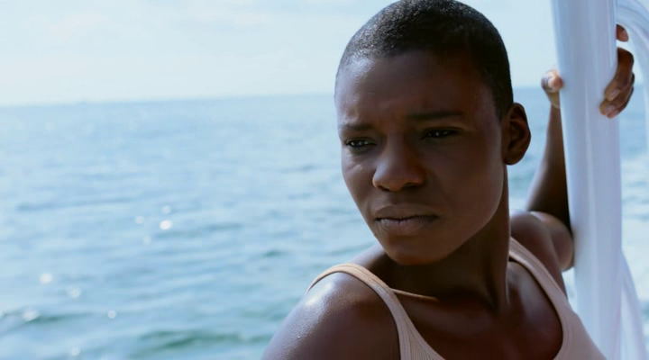 vlcsnap-2019-12-20-22h11m36s827