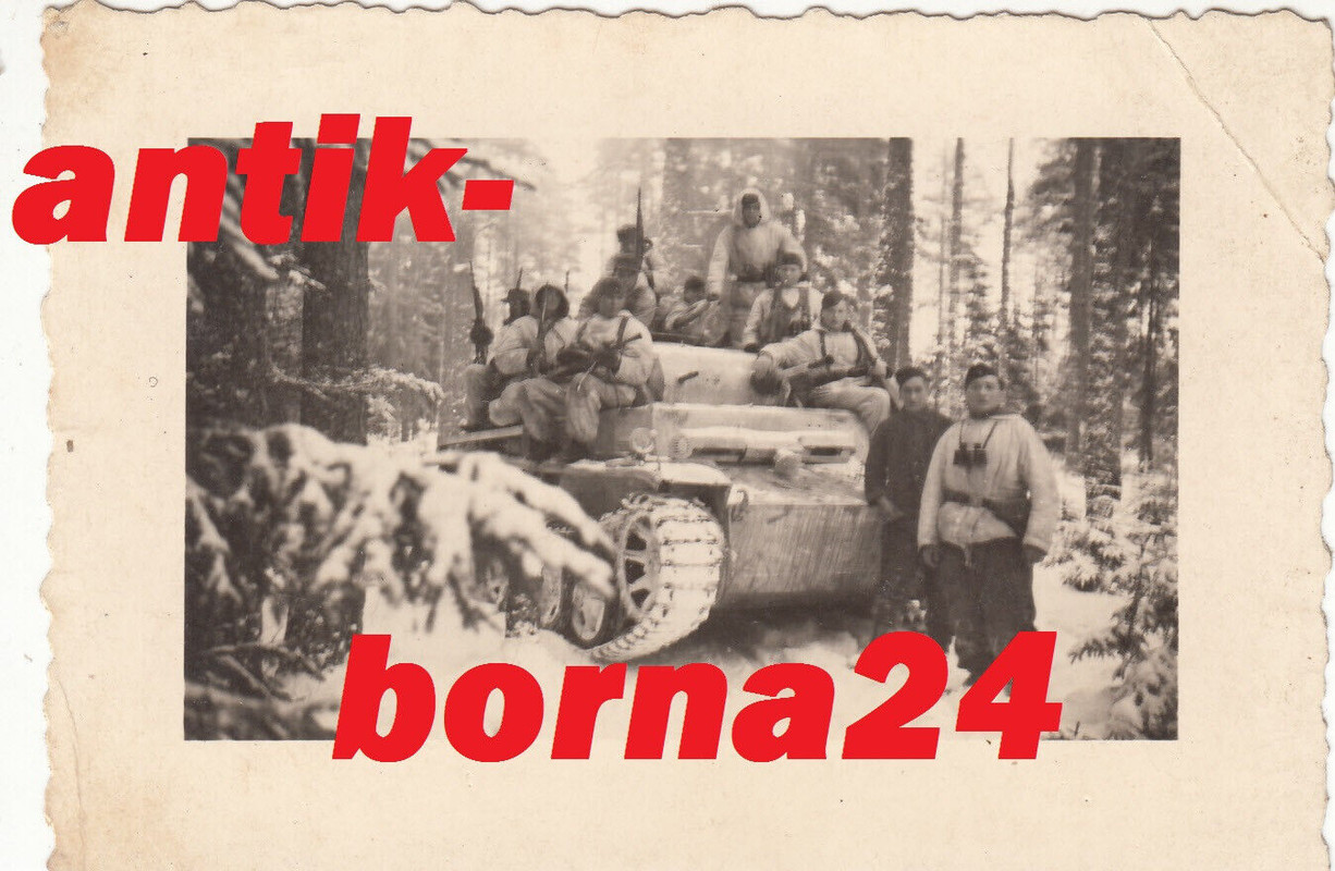 Foto WH Soldat Panzer Tank Pz. Frontkämpfer Wintertarn Spähtrupp Camo Tarn (1)