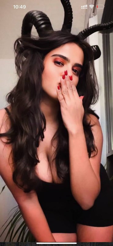 Most Exclusive Viral Beautiful IT Developer Latest Trending Stripping Full NUDE Sucking her Boobs With Full Face Videos+Pics 3 IMG-4.jpg