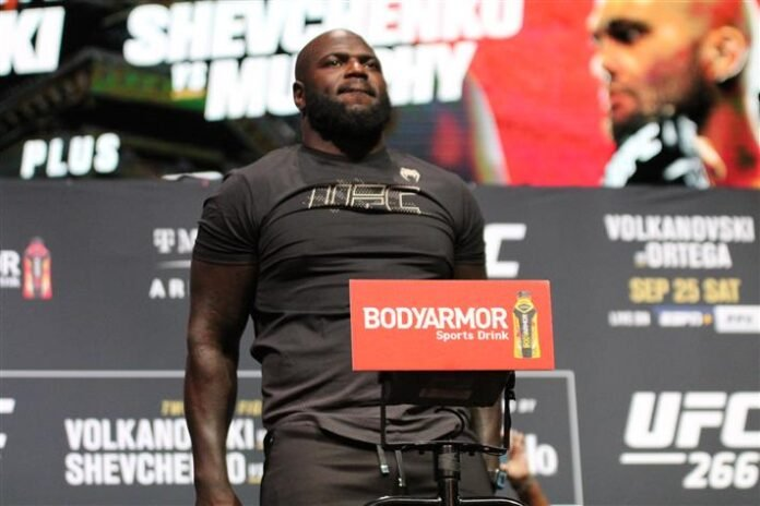 Розенструик срещу Алмейда оглавява UFC на 13-ти май