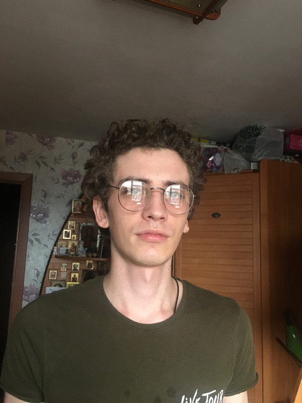 D0DEBCC0-2B71-4287-B4E7-531277867128