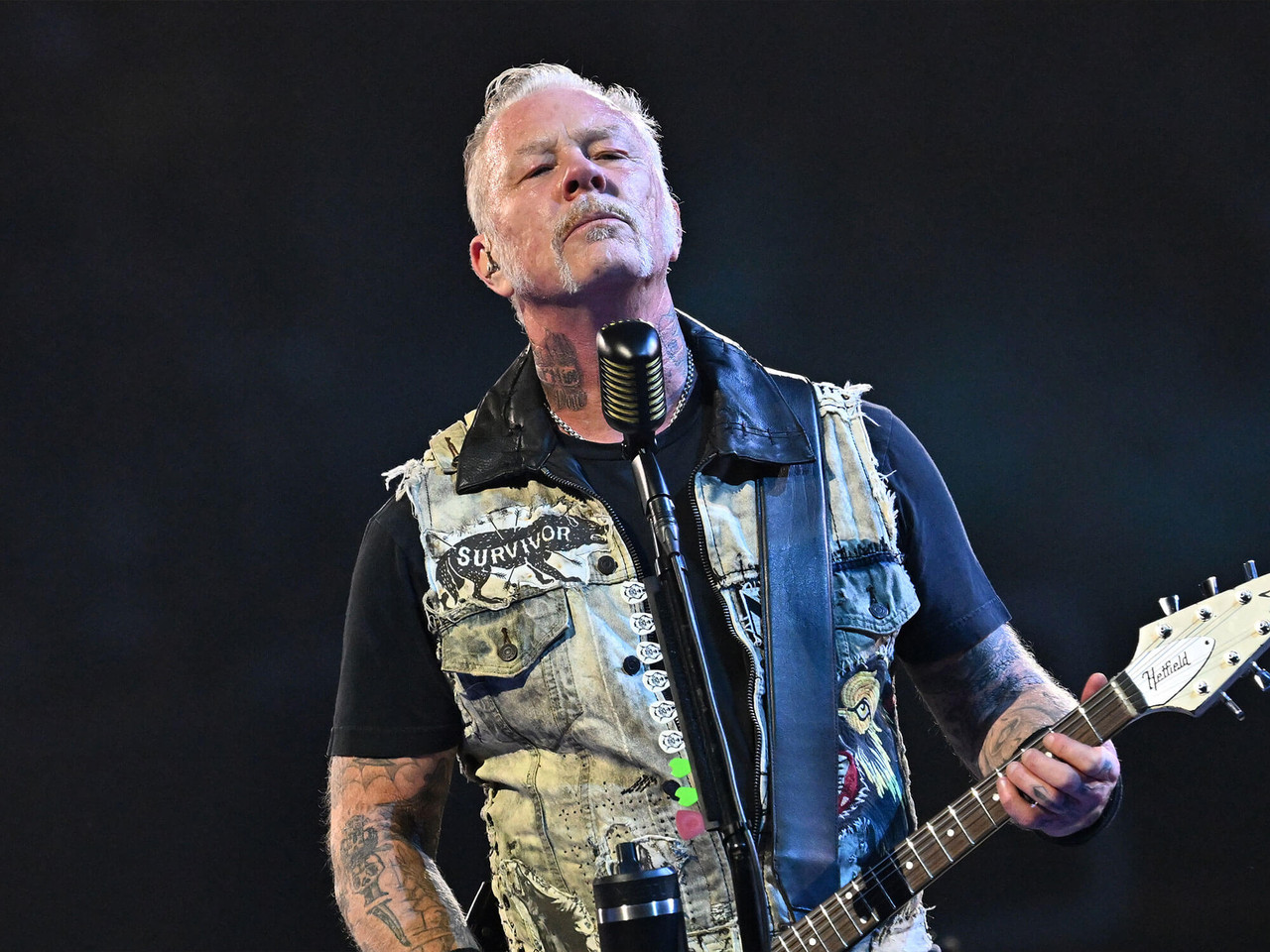 James-Hetfield-new-hero-13-June-2000x1500.jpg