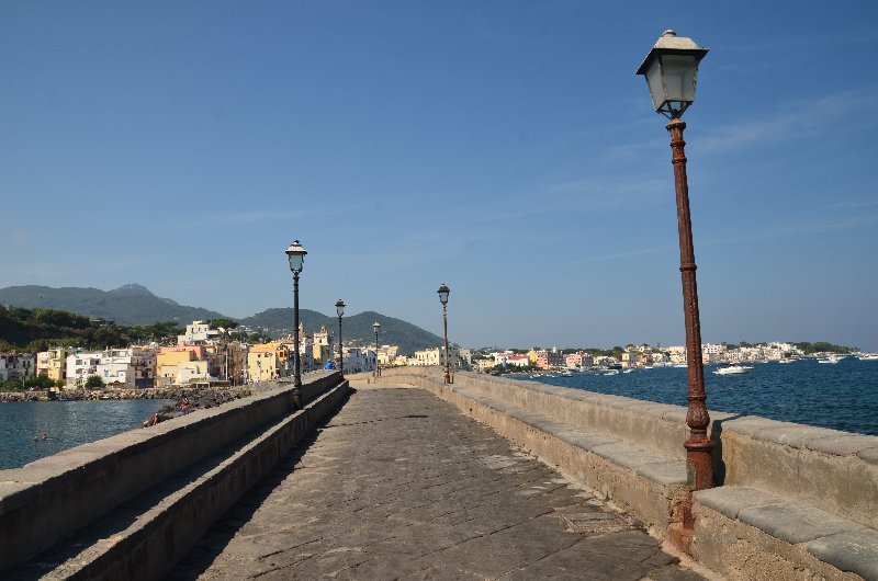 Italia y sus pueblos-2018/2019/2023 - Blogs de Italia - ISLA DE ISCHIA-21-9-2018 (137)