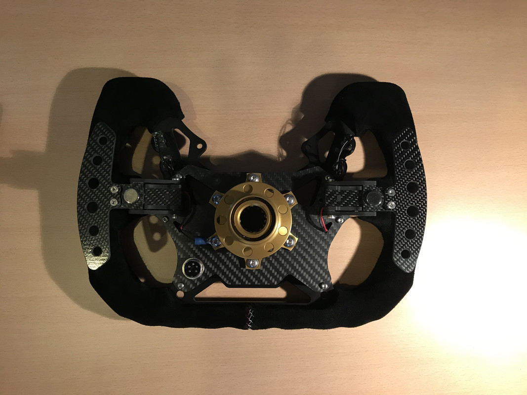 B556296E-9627-4BB2-A7D0-5B77326CBC57