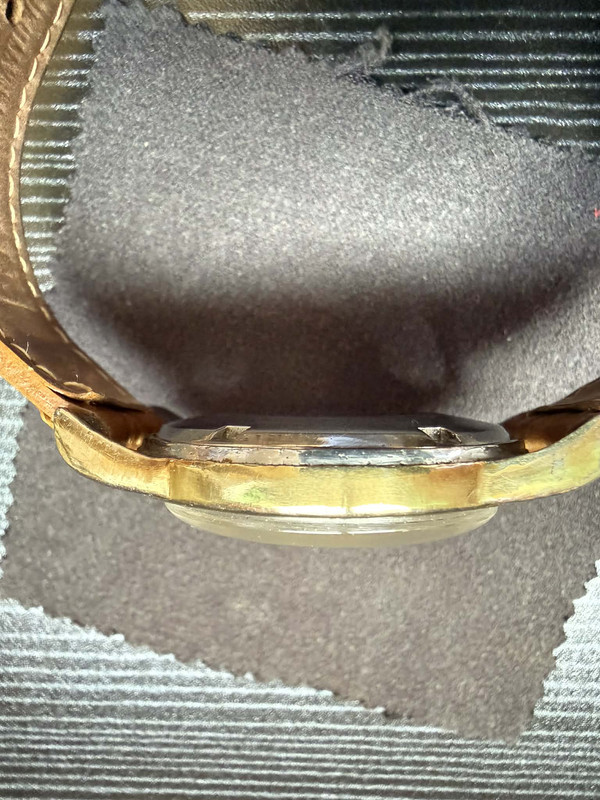 d9e81db6 b644 4dcc 8e8b cebcd81dbcbf