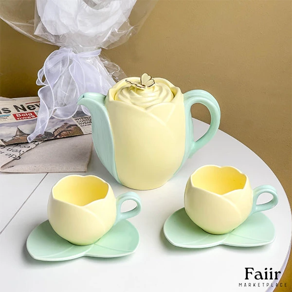 teapot-lemon-tulip.webp