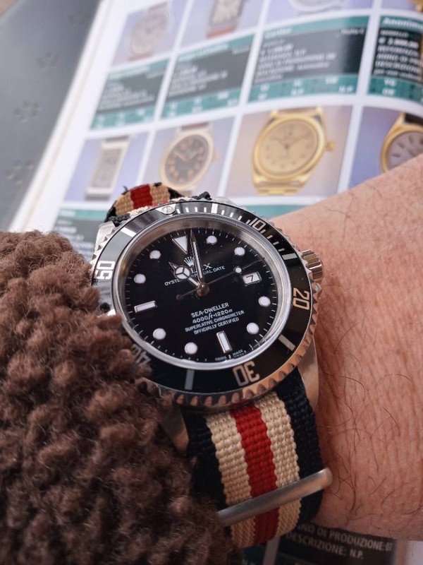 ***** La Rolex du jour - vol.37 ***** - Page 35 20240207-110258-HDR
