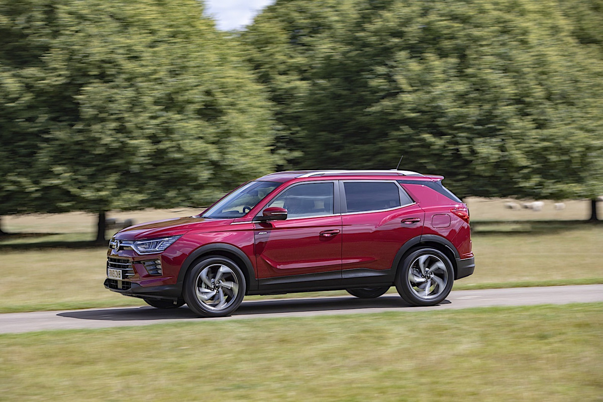 2020 SsangYong Korando  (21)