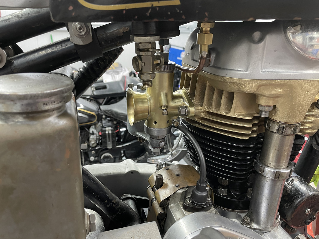 298F62DF-AAA9-45C5-B884-8159F5A60DF0