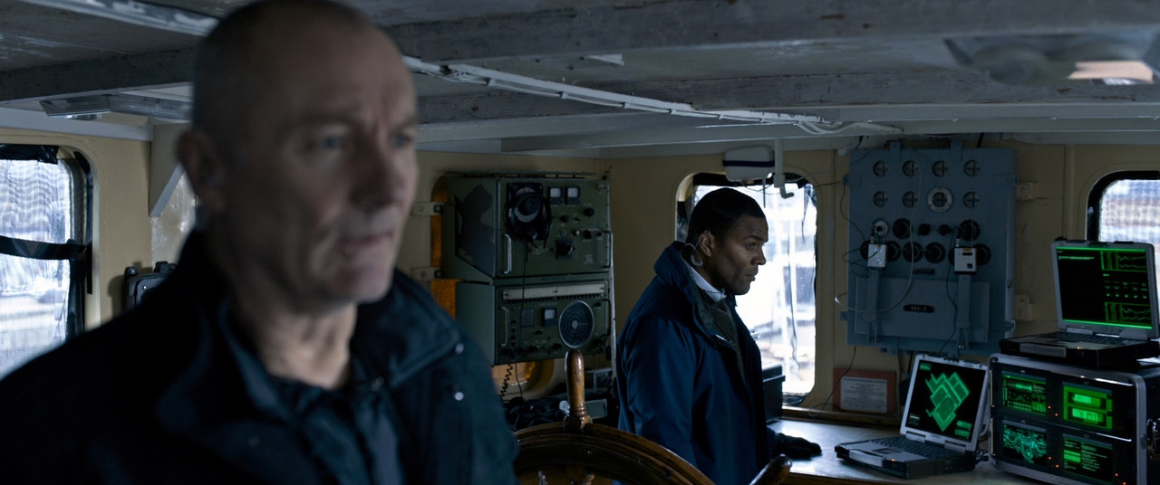 The Foreigner 2017 (1080p x265 10bit Tigole).mkv_snapshot_01.30.
