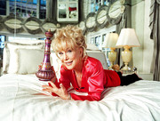 Barbara-Eden-d53