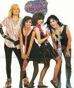 susanna-hoffs-b18